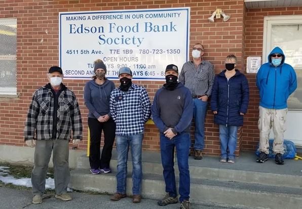 Group outside the Edson Food Bank Society during a Christmas donation visit.